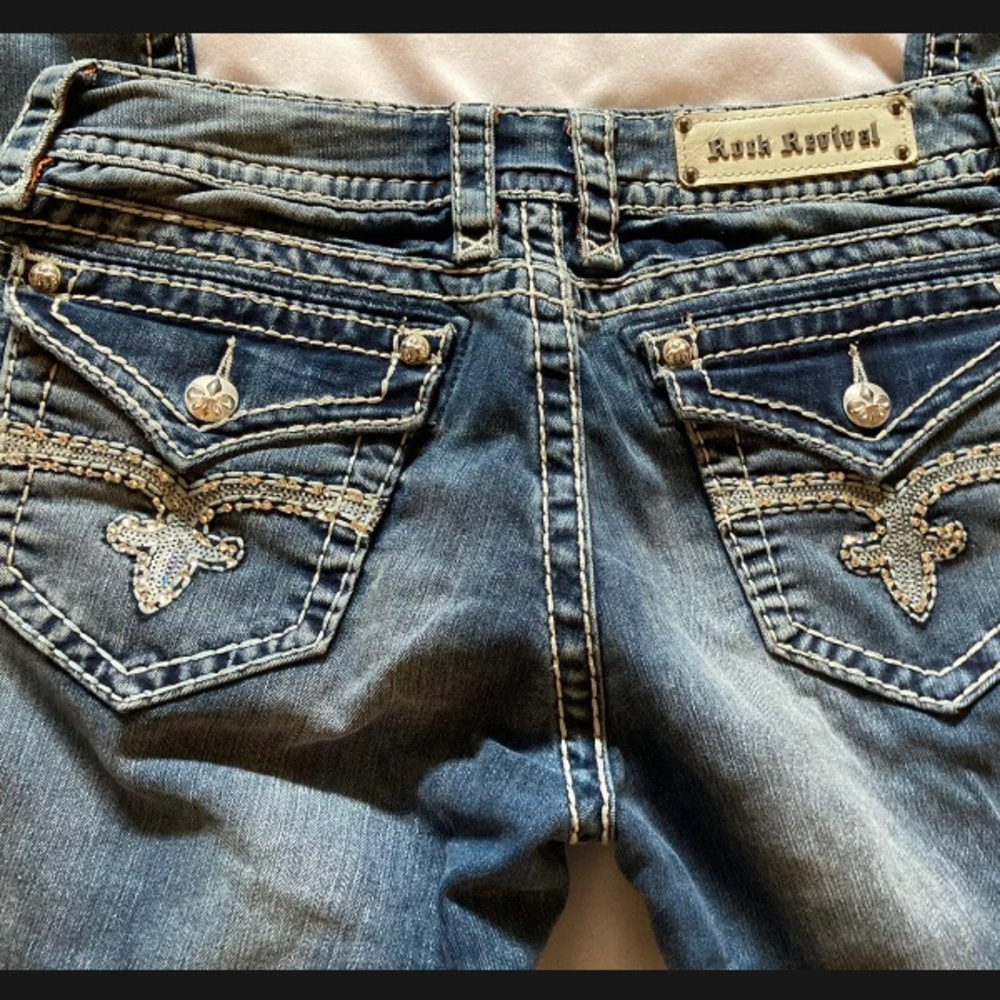 Womens Rock Revival Jeans